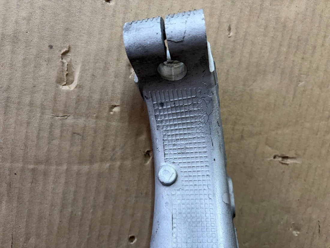✅ 2017 -2023 Tesla Model 3 Front Right Passenger Steering Knuckle 1044316-00-E