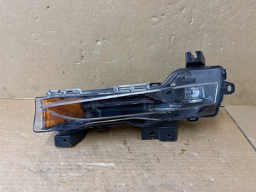 ✅17-23 Tesla Model 3/Y Left Side Fog Light 3 Pin 1507930-00-C /broken tab