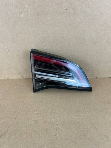 ✅ 2017-2020 Tesla Model 3 OEM Left LH Inner LED Tail Light 1077401 /scratch