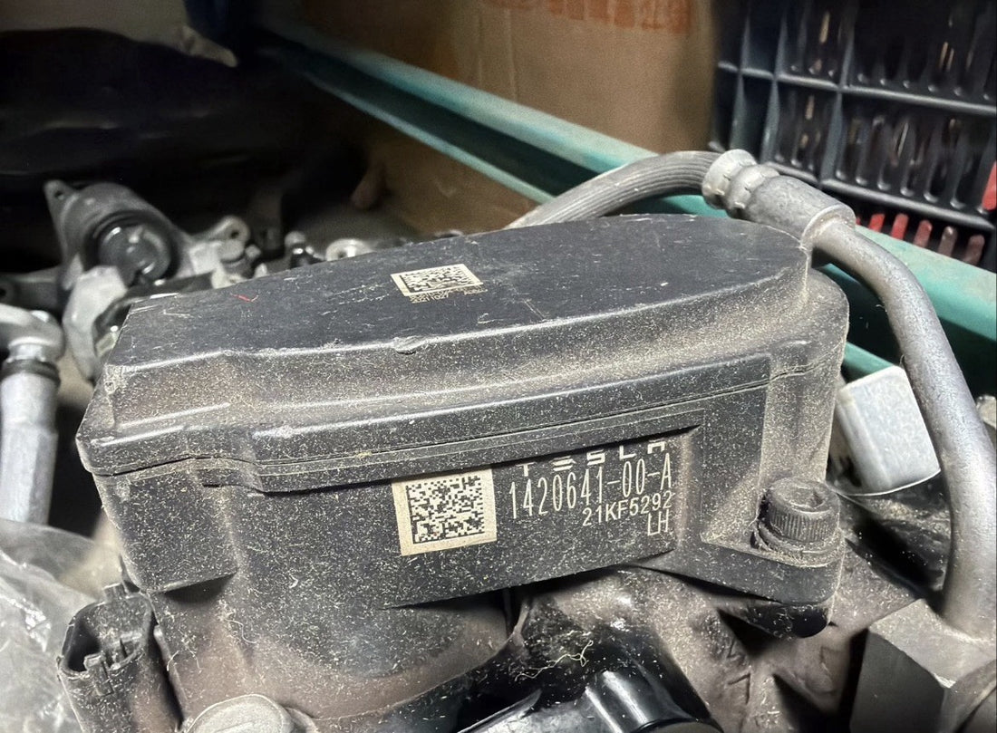 ✅2021-2025 Tesla Model X Rear Caliper Motor