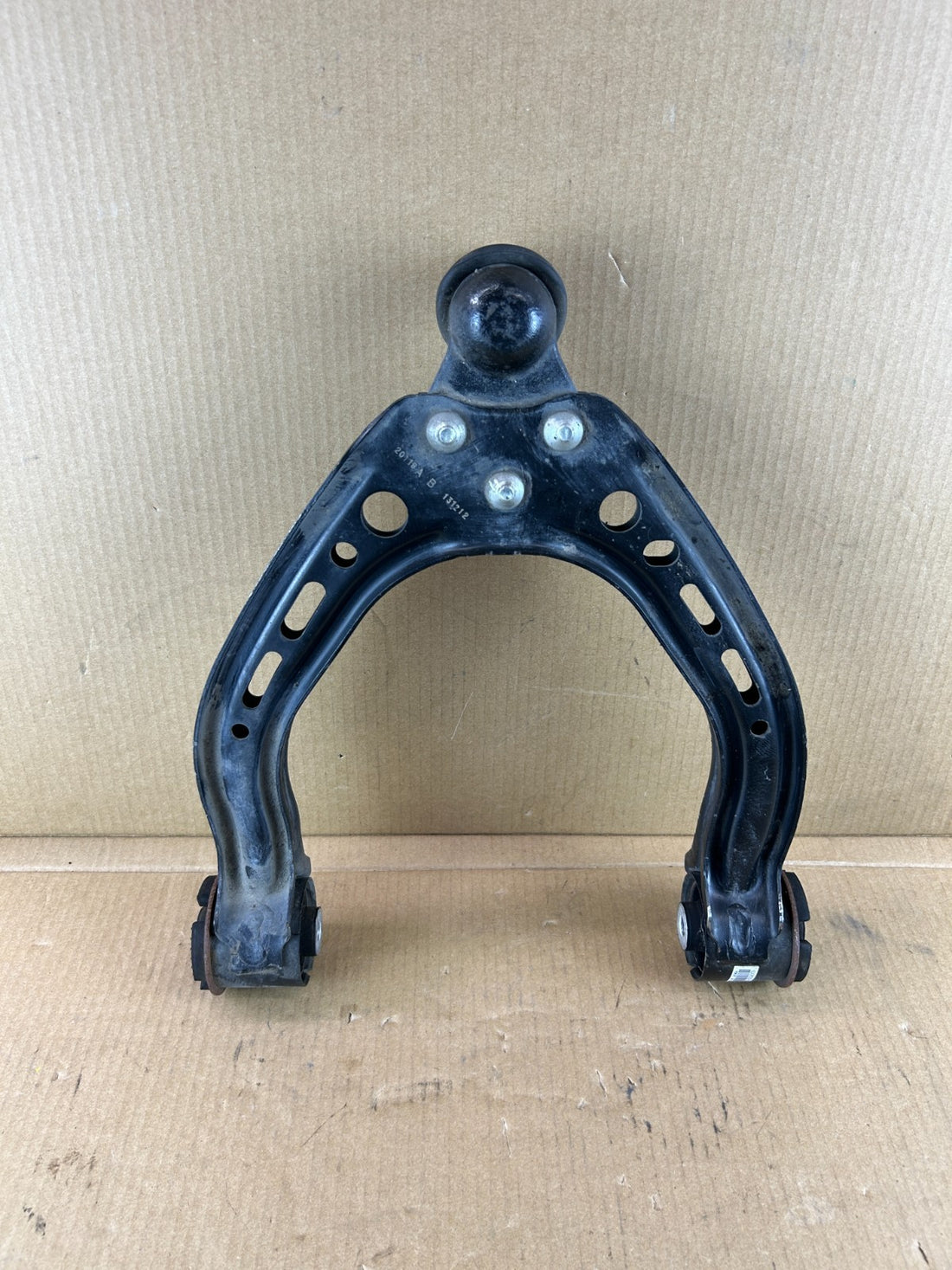 ✅ Tesla Model S Front Suspension Upper Control Arm 2012-2015 Left 6006532-00-A