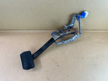 ✅2012-2015 Tesla Model S Driver Brake Pedal and Bracket Assembly 6006455-00A OEM
