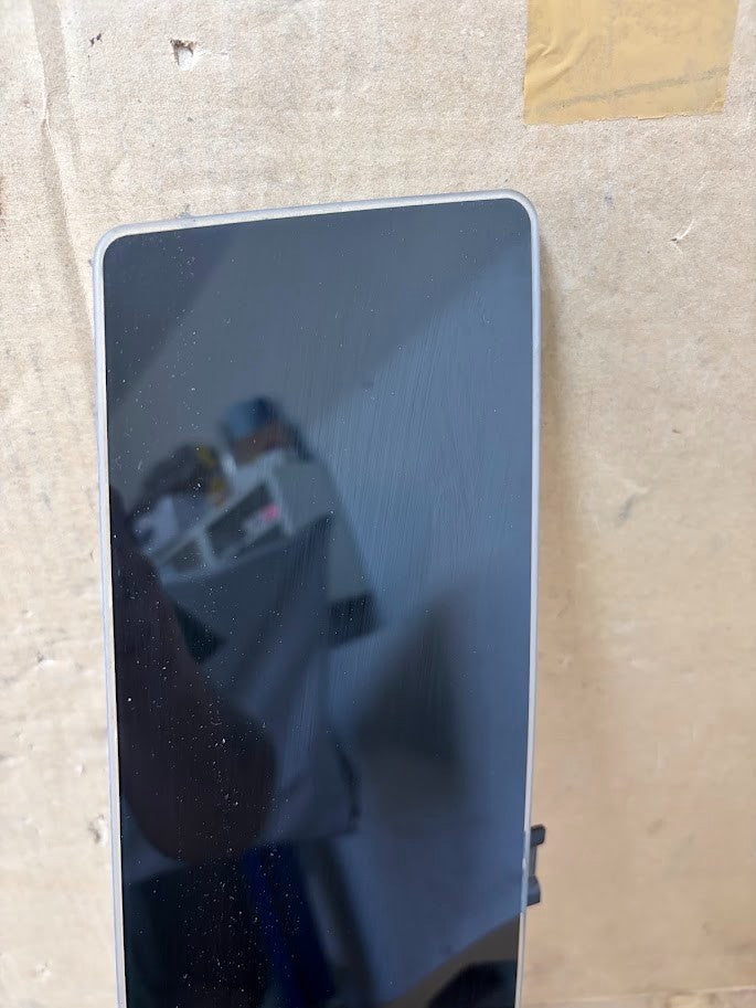 ✅16-20 Tesla Model X Rear Left Side Exterior Door Glass Pillar 1041357-00-C