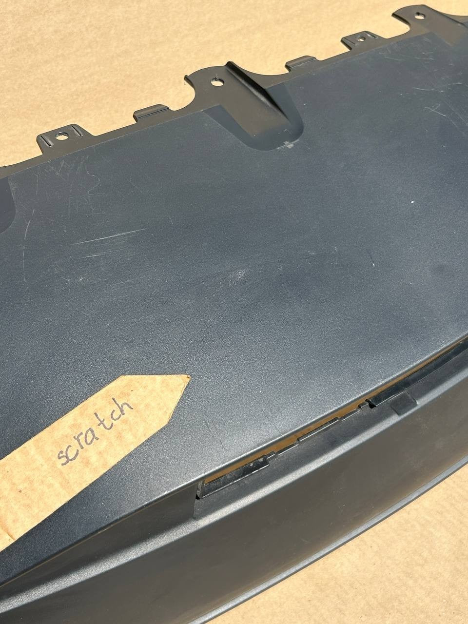 ✅20-25 Tesla Model Y Rear Bumper Lower Valance Diffuser 1691886-00-A /scratch