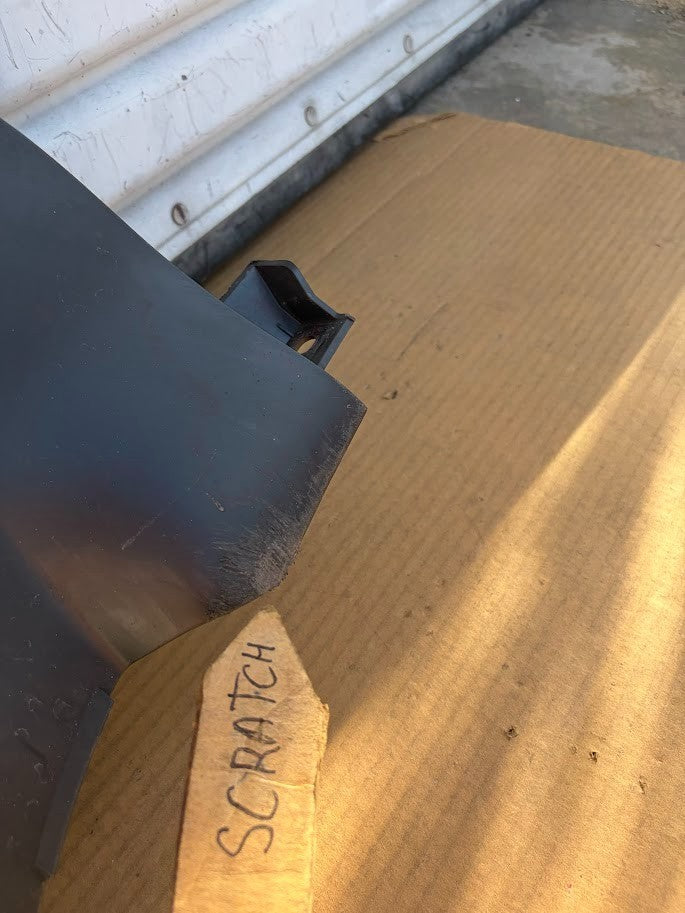 ✅24-26 Tesla Model Y Juniper Front Lower Valance 2025661-00-C/scratched
