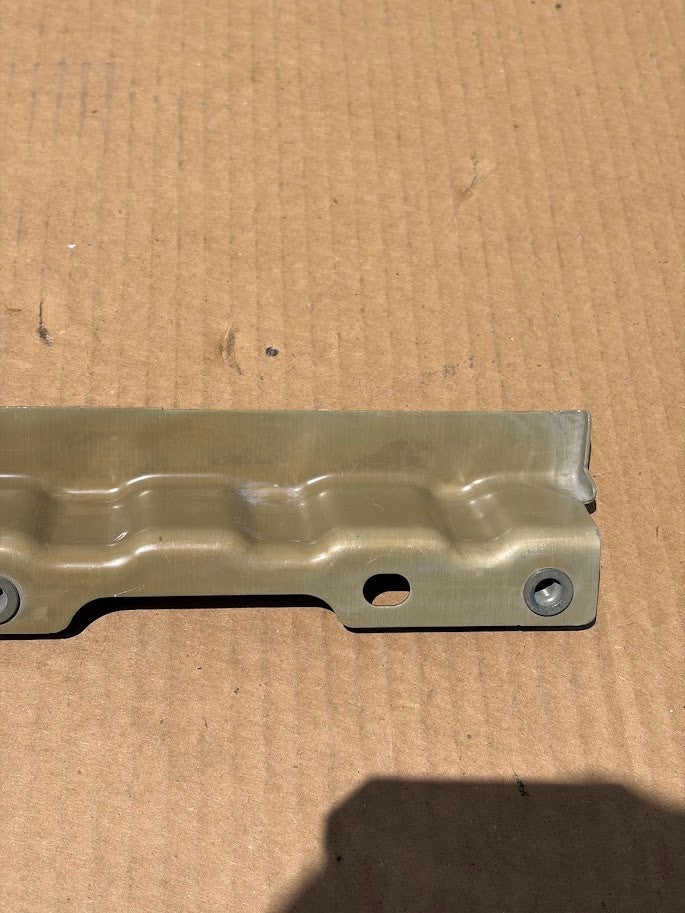 ✅2012-2015 Tesla Model S Rear End Diffuser Panel Bracket 1004909-S0-A