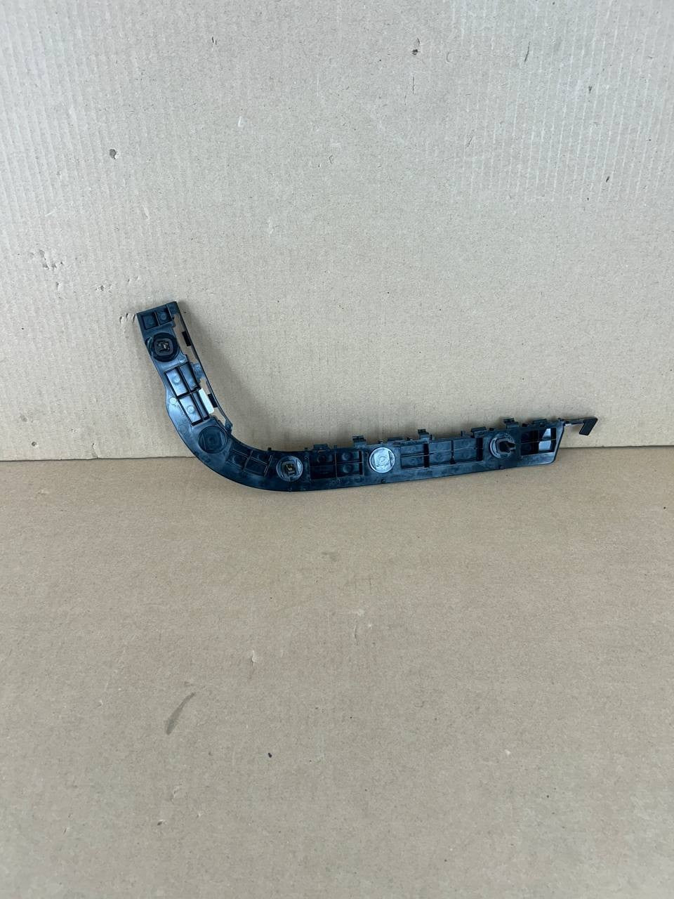 ✅ Rear Bumper Wing Bracket Assembly LH for Tesla Model 3 2024+ 1762734-00-C