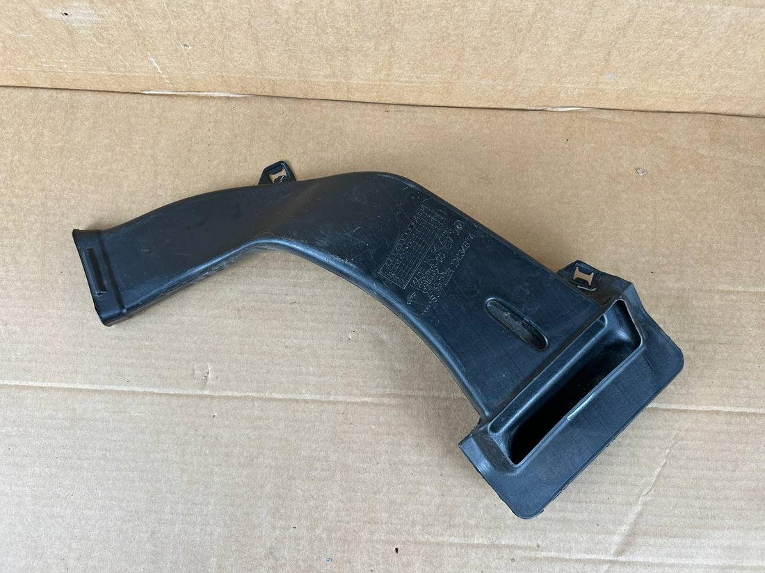 ✅2017-2022 Tesla Model 3 M3 Rear Right 2nd Row Lower Air Duct Vent 1092166-00