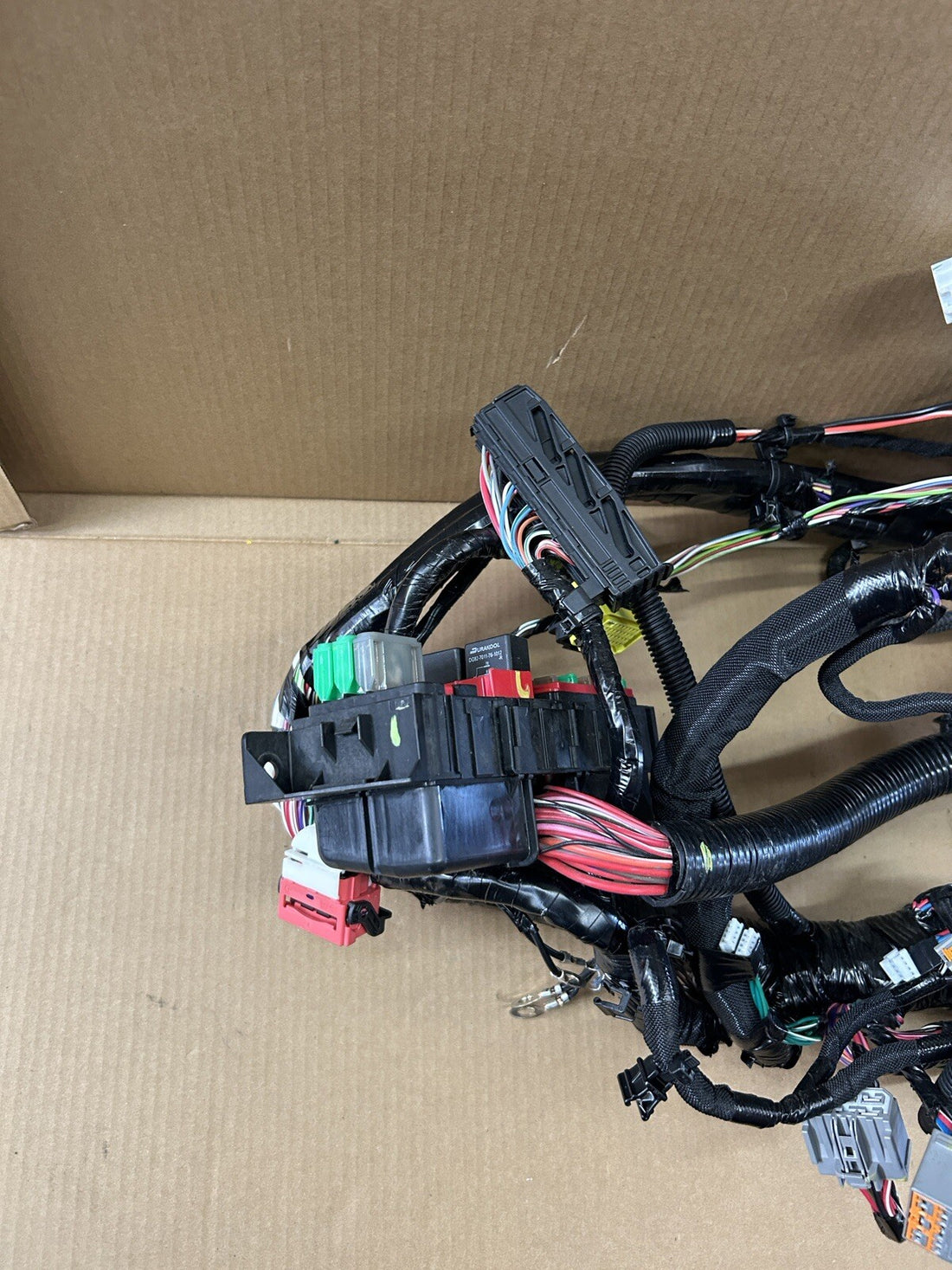✅2012-2016 Tesla Model S LOWER DASH BODY HARNESS ASM WITH FUSE BOX 1004423 OEM
