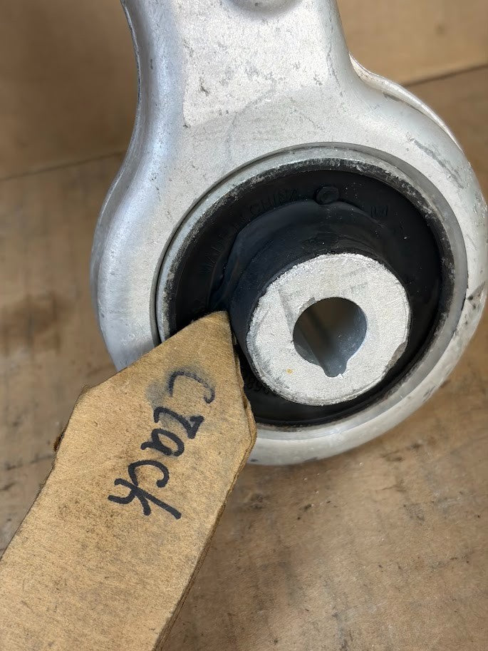✅ Rivian R1S/R1T From Left Lower Control Arm PT00001878