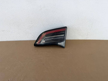 ✅ 2017-2020 Tesla 3 Inner Ttail Light Taillight Right 1502089-00-B /crack
