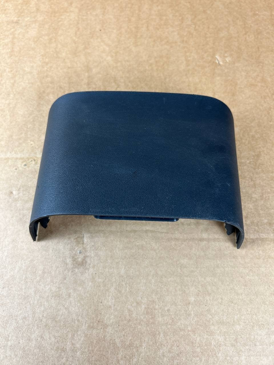 ✅ 17-23 Model 3 Y Center Console Lower Rear End Trim Panel Cover 1108494-00-B