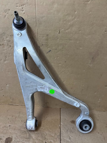 ✅ 22+ Rivian R1S/R1T Front Right Lower Control Arm PT00415636-B /cracked bushing