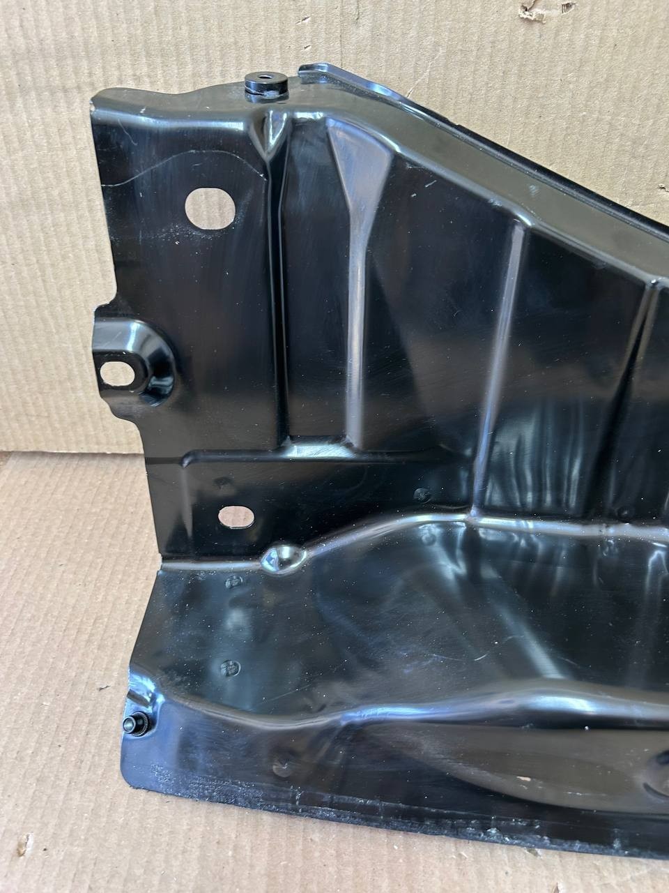 ✅20-24 Tesla Model Y Rear Trunk Body Cover Panel Black 1487744-00-C OEM