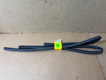 ✅ Tesla Model Y/Yj Front L+R Door Secondary Seal Weatherstrip 2119534-00-A