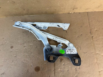 ✅ Rivian R1S/R1T Right Hand Hood Hinge PT00003557