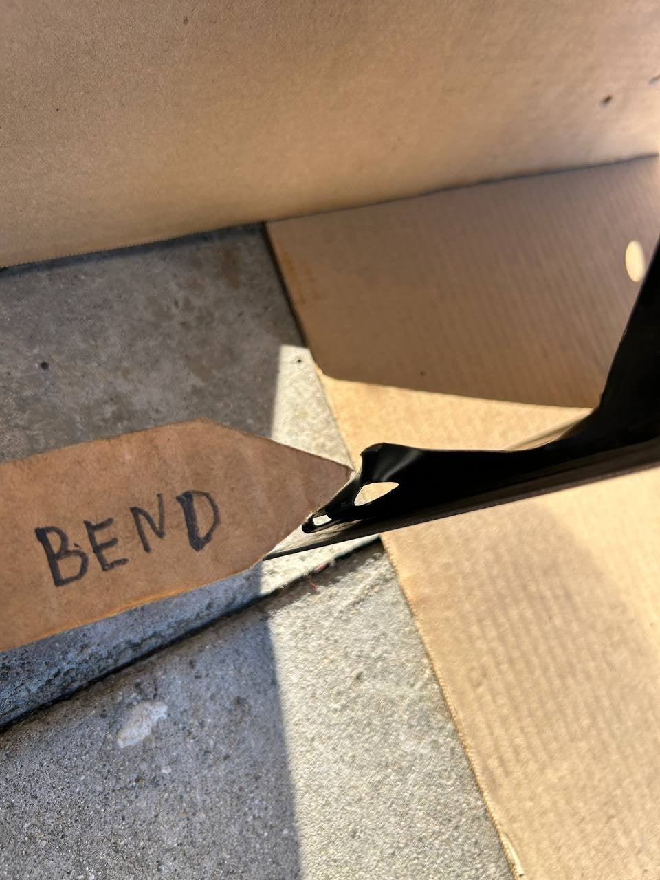 ✅ 24-25 Tesla Cybertruck Left Side Rear Quarter Panel Cover 1928316-00-A /bend