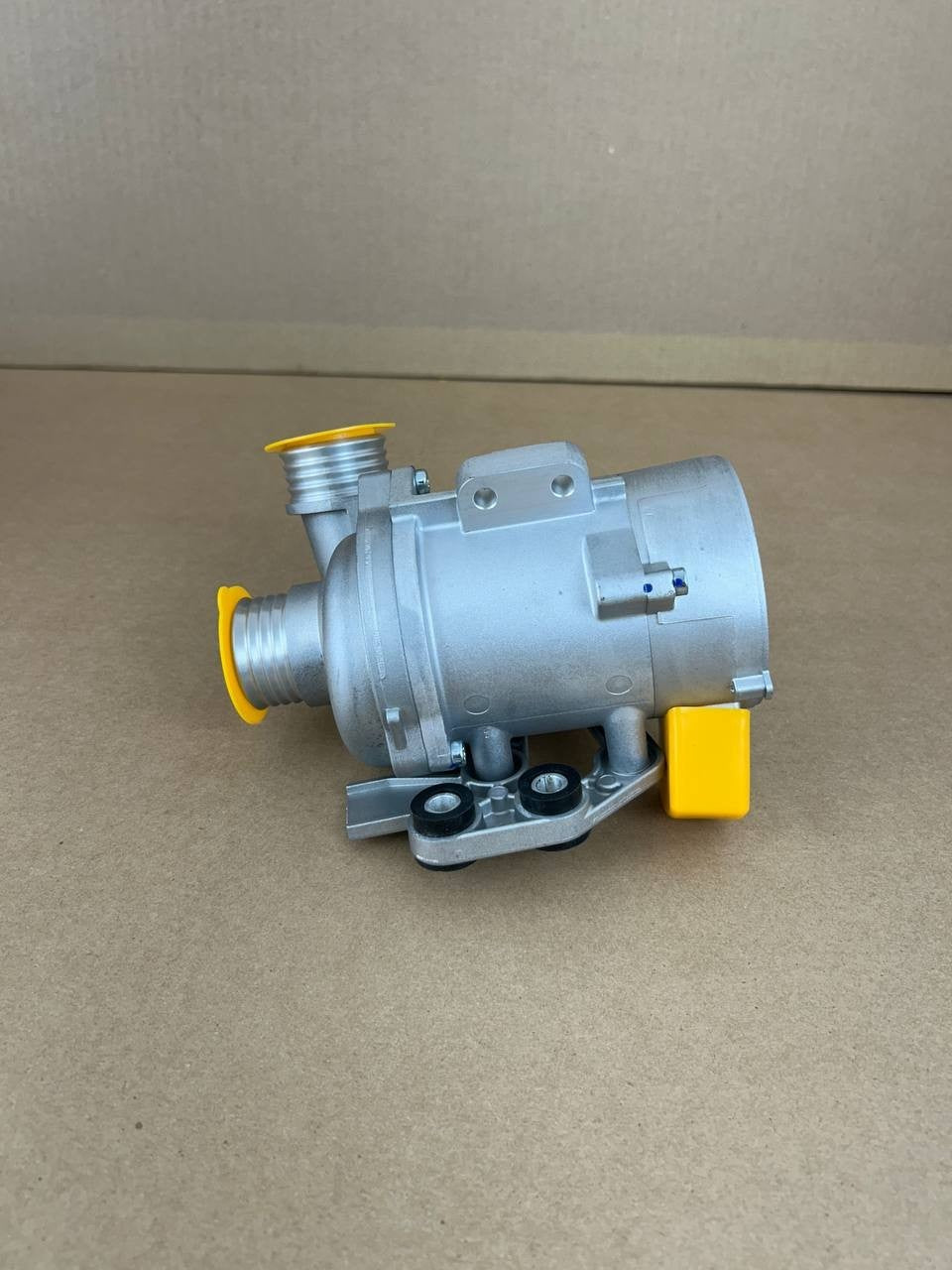✅NEW! 2011-2012 BMW 528i F10 X3 F25 3.0L Aluminum Water Pump 11518635092
