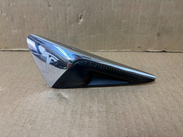 ✅17-20 Tesla Model 3 Front Left Fender Camera Turn Signal 1034344-99-A /damaged