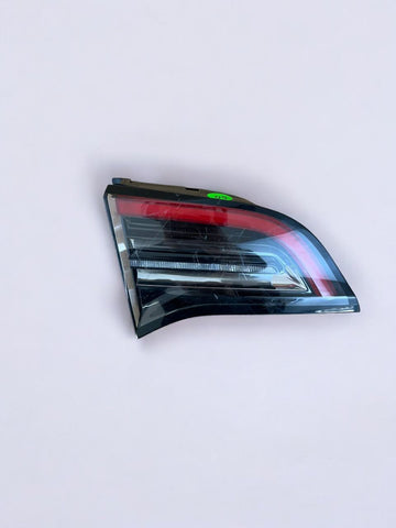 ✅ 17–23 Tesla Model 3 Y Left Inner LED Tail Light OEM 1502088-00-B /scratches