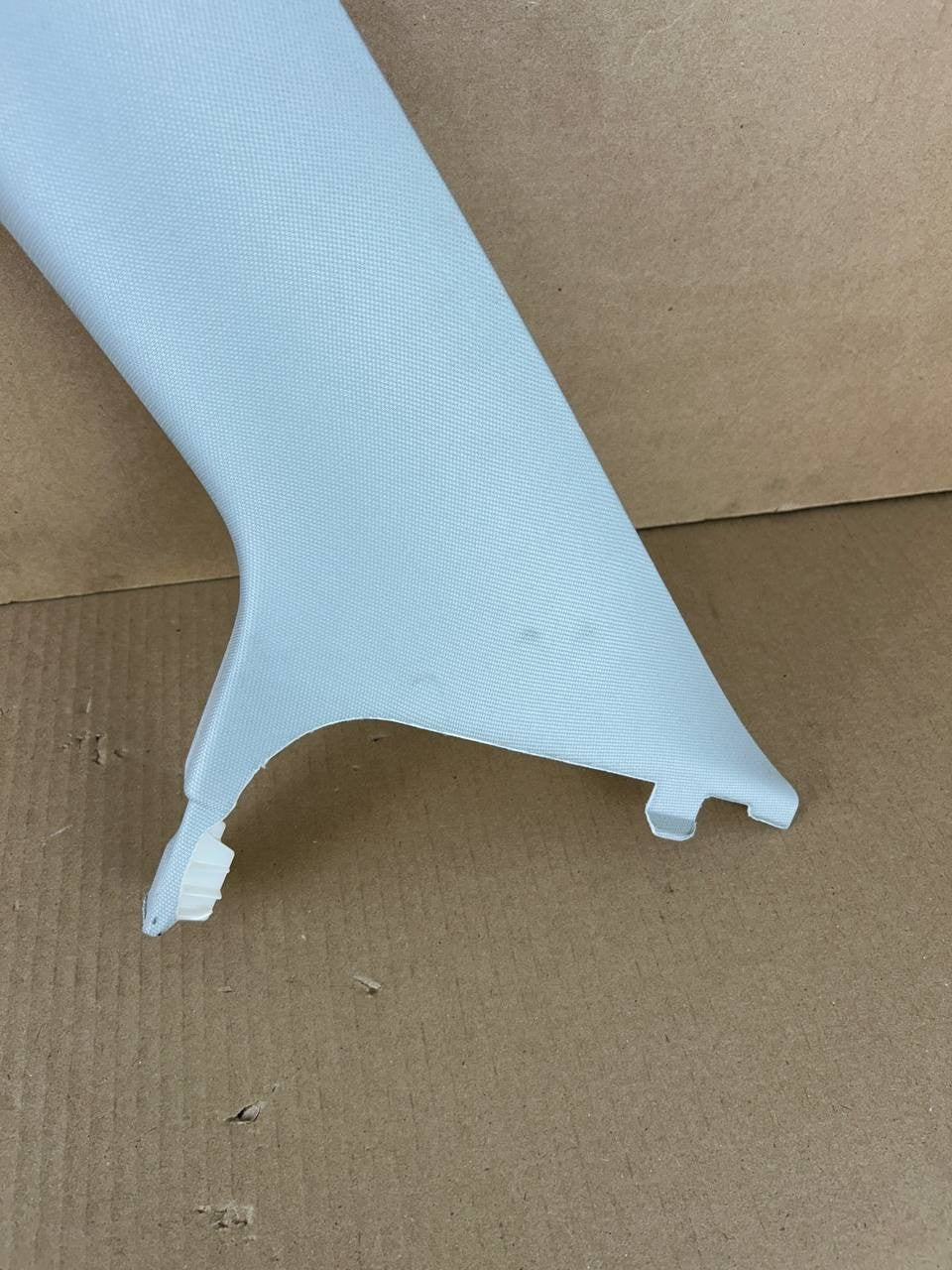 ✅2022 Tesla Model 3 A Pillar Upper Left Trim 1086237-01-L