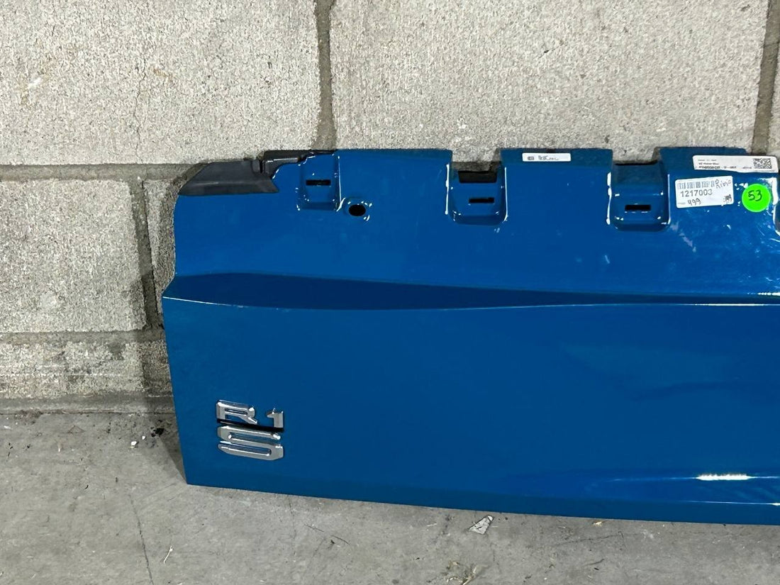 ✅RIVIAN R1S 21-25 Lift Gate Trunk Lid Lower Blue OEM PT00558438-D-007