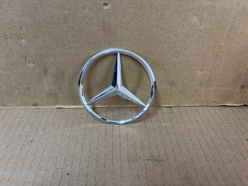✅ 2015 - 2022 Mercedes-Benz Rear Emblem Badge Logo Chrome A25381700