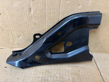 ✅20-24 Tesla Model Y Right Handle Headlight Fender Bracket 1614739-S0-A