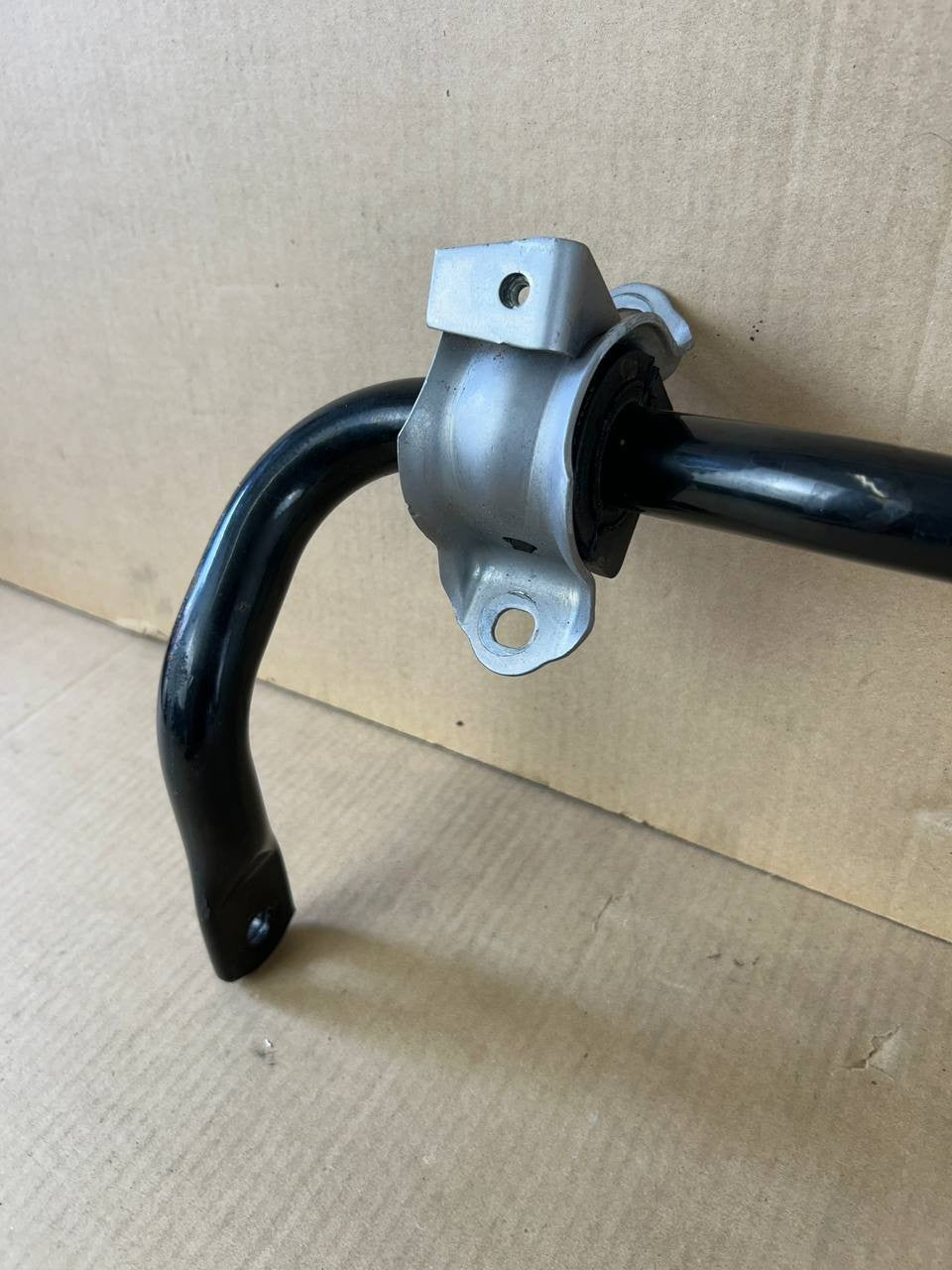 ✅2017-2023 Tesla Model 3 Front Sway Anti-Roll Stabilizer Bar 1144387-00-B OEM