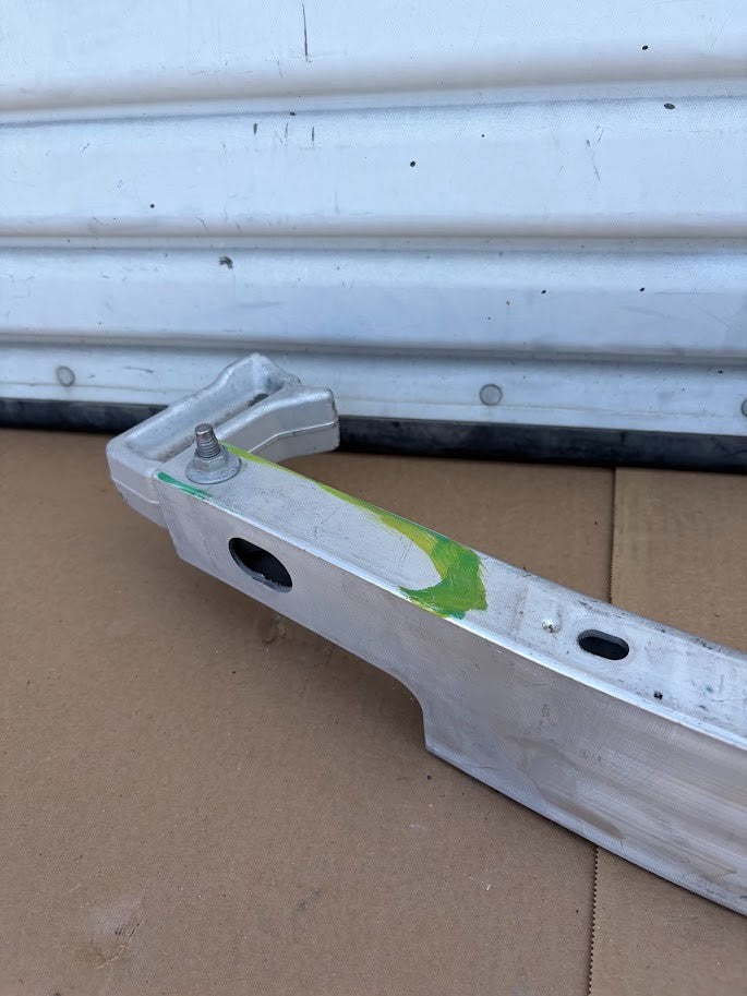 ✅ 20-24 Model Y Front Bumper Bar Impact Support Beam Reinforcement 1487601-00-E