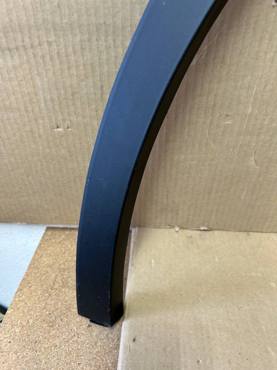 ✅ NEW! 2021-2024 Tesla Model Y Front Right Wheel Arch Trim 1683860-00-A