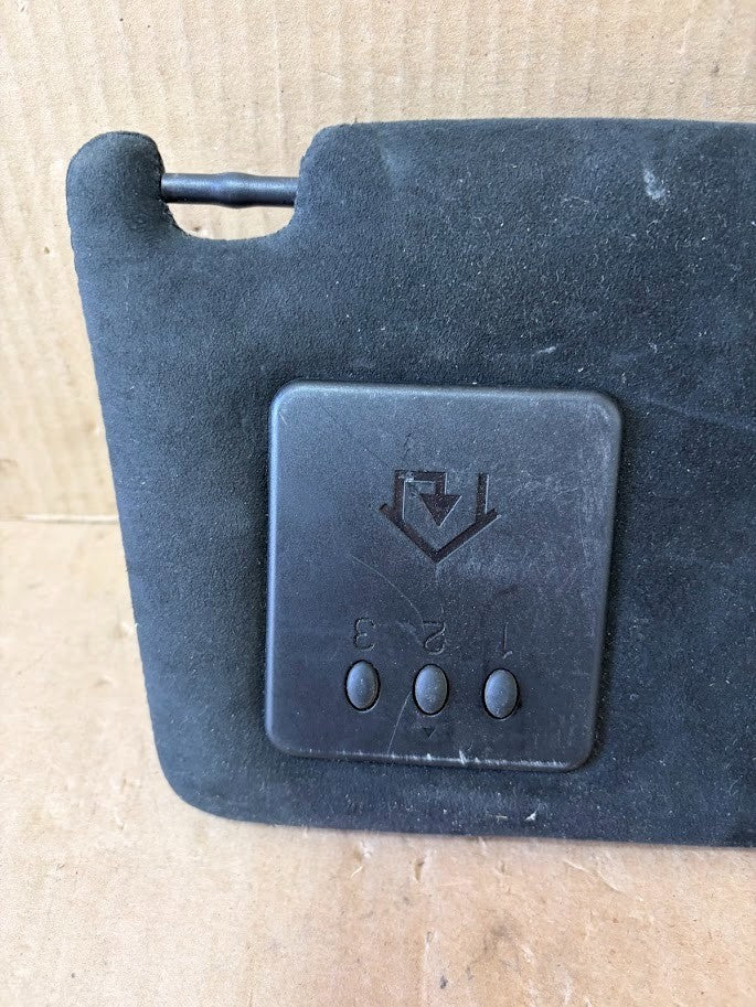 ✅2003-2019 Maserati Quattroporte Front Left Sunvisor Black
