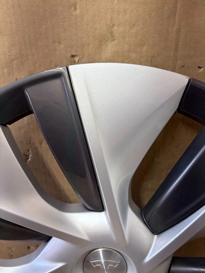 ✅ 20-24 Tesla Model Y Gemini Wheel Cover Hubcap 19" 1044235-00-C