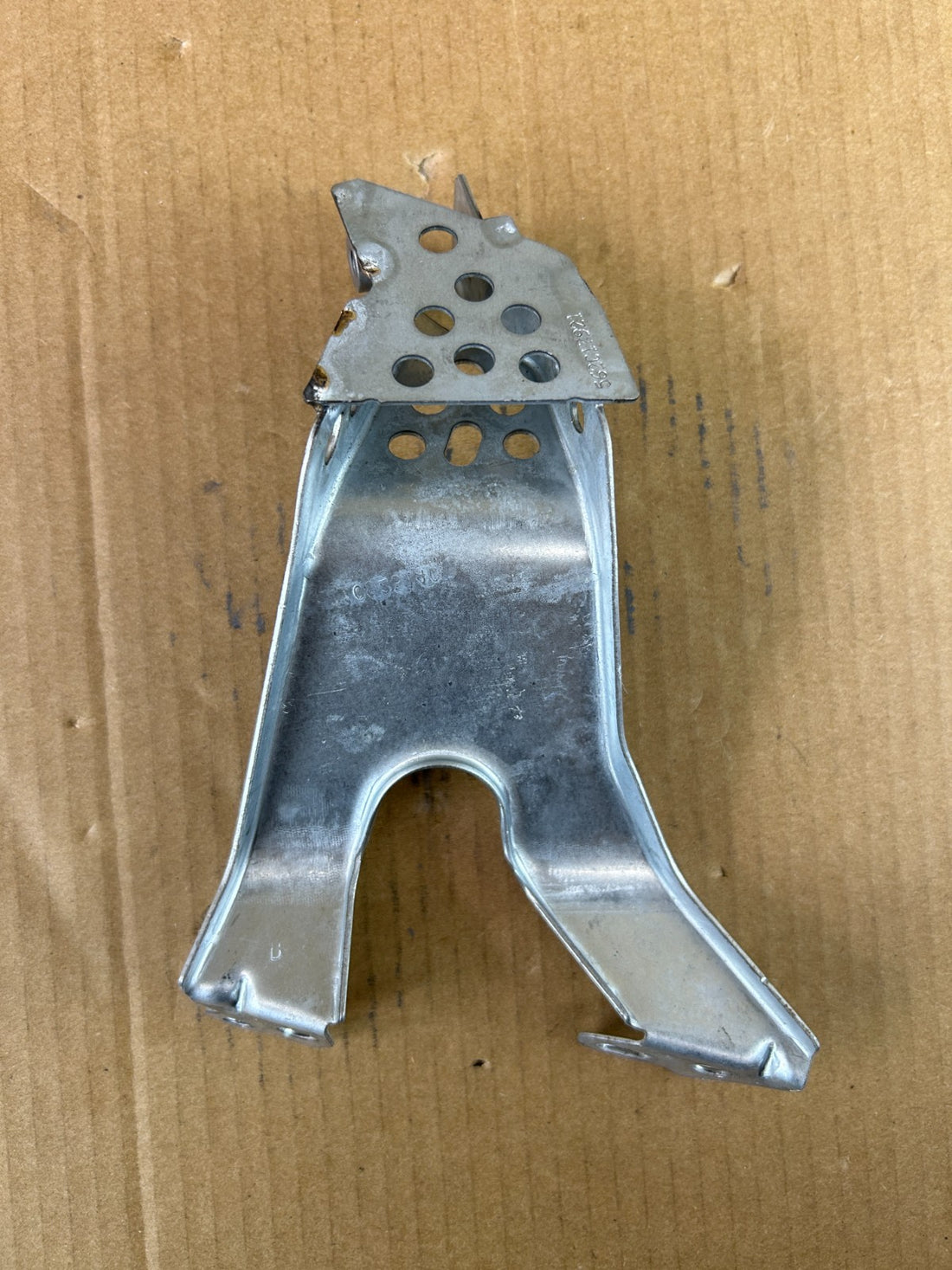 ✅17-20 Tesla Model 3 M3 Screen Mounting Mount Support Bracket Left 1082314D