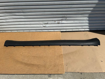 ✅ 2020-2022 For Tesla Model Y Left Molding Skirt Lower Rocker Cover 1497740-00-D