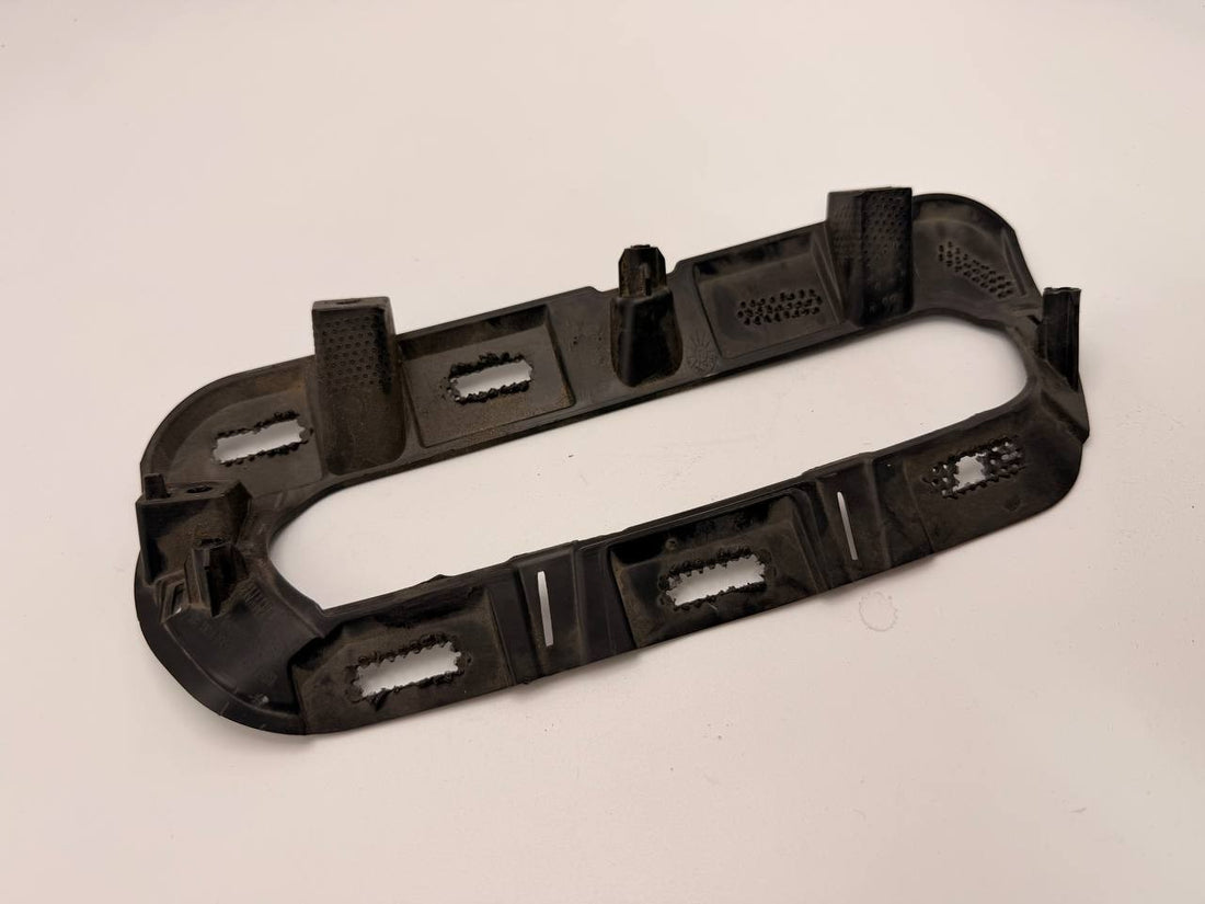✅Rivian R1S Rear Right Foglight Housing Bracket PT00045204