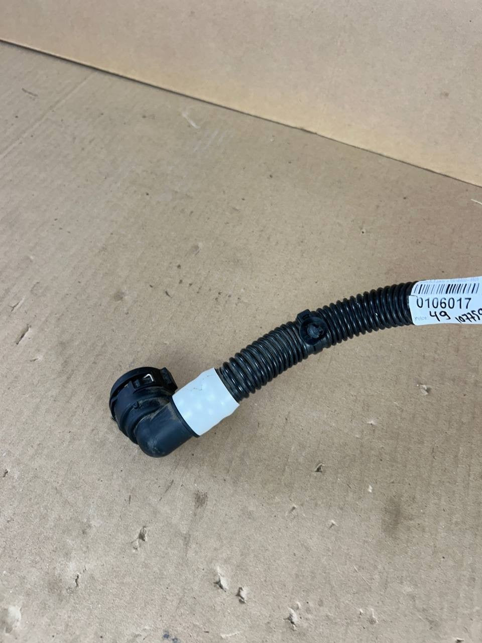✅ Tesla Model 3/Y 17-23  Hose power train rear drive unit outlet 1077595