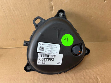 ✅ 17-23 Tesla Model 3/Y Pedestrian Warning Speaker External OEM 1299965-00-A