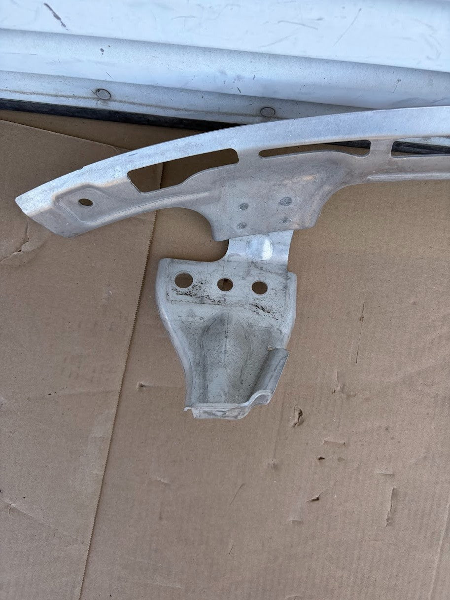 ✅20-23 Tesla Model Y MY Front Lower Bumper Reinforcement Bar OEM 1506688-00-A