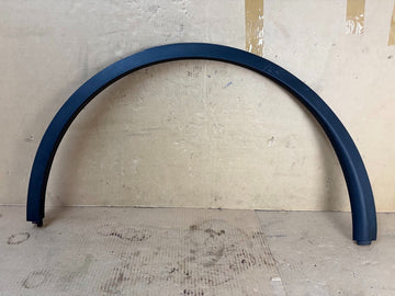 ✅ 20-24 Tesla Model Y Rear Left Wheel Fender Flare Molding 1494187-00-C /scratch