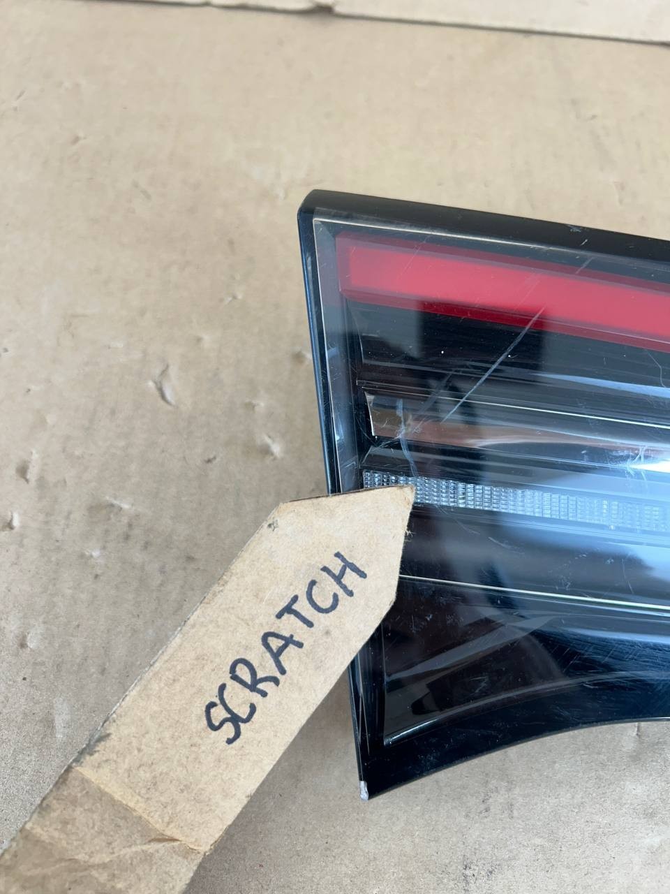 ✅ 17–23 Tesla Model 3 Y Left Inner LED Tail Light OEM 1502088-00-B /scratches