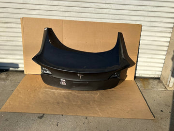 17-21 Tesla Model 3 Trunk Lid Tailgate Shell Non Powered w/scratches
