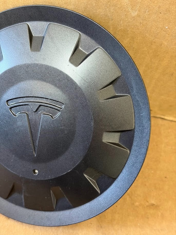 ✅ Tesla Model 3/Y UberTurbine Center Cap 1188236-00-A