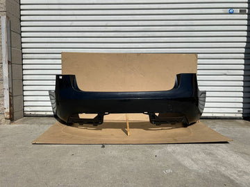 2024 Tesla Model 3 M3 Rear Bumper Fascia Cover Assembly 1789900-00-A w/scratch
