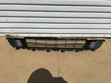 ✅ 2020-2024 Tesla Model Y Front Bumper Lower Center Grille Oem 1493759-00-A