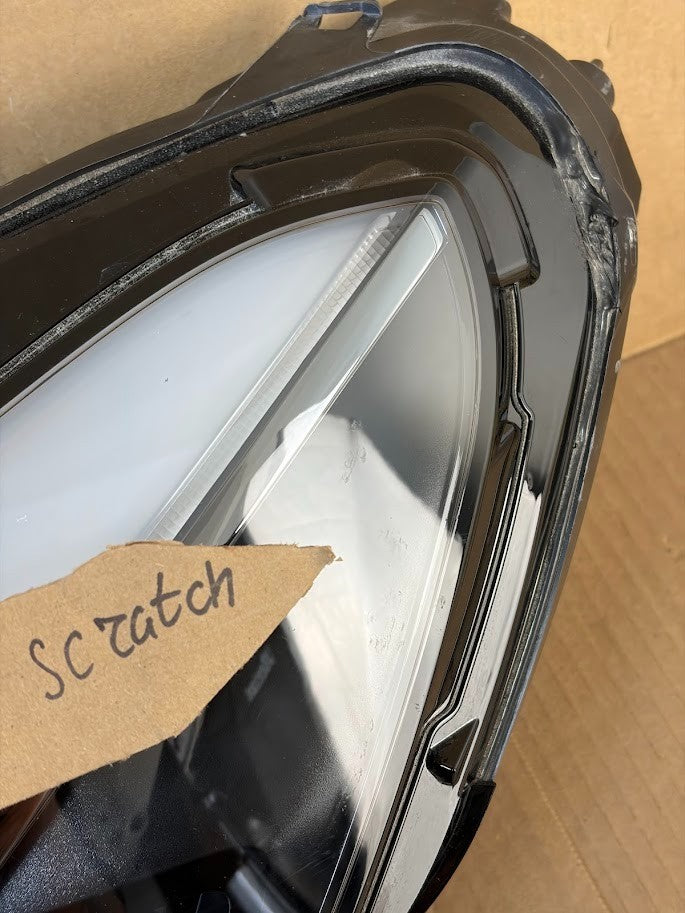 ✅ 2021-2023 Tesla Model 3/Y Left Matrix Headlight 1514952-00-E /broken tab