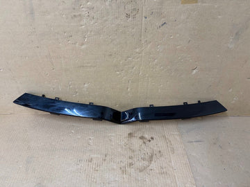 ✅21-26 Tesla Model X Front Grille Molding Trim Black 1617074-00-C/scratched