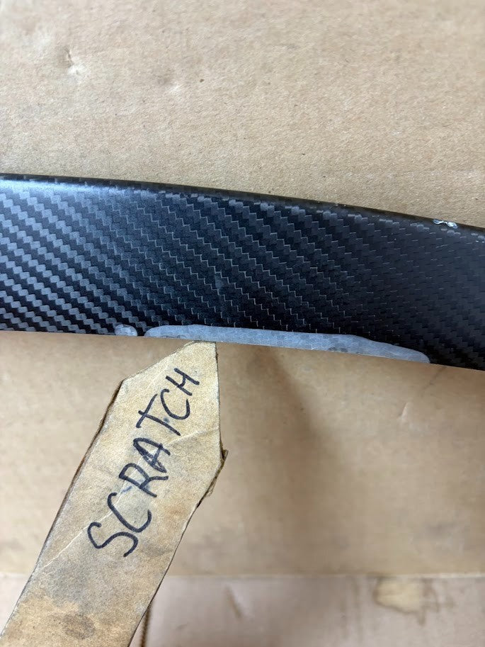✅21-24 Tesla Model Y Rear Trunk Carbon Fiber Spoiler Wing 1533971-00-B w/scratch