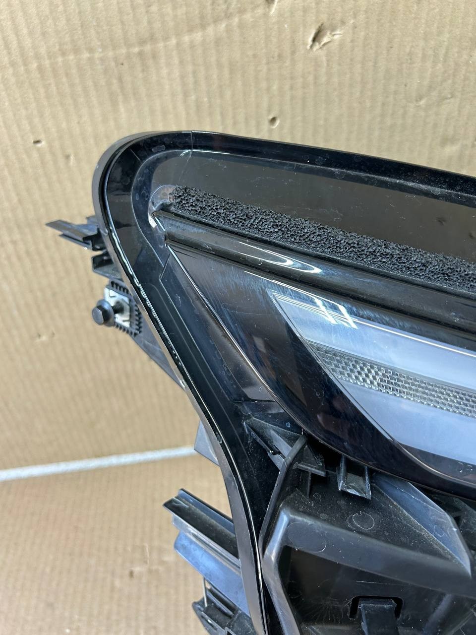 ✅ 25-26 Tesla Model Y Juniper Right Side Headlight OEM 1918348-00-E