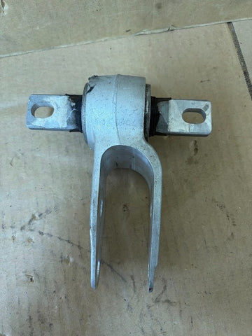 ✅16-20 Tesla Model S  Engine Mount Bracket 1030123-00-B MDR25897